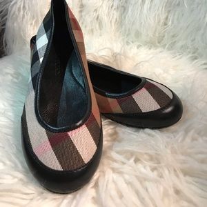 Burberry Kids flats